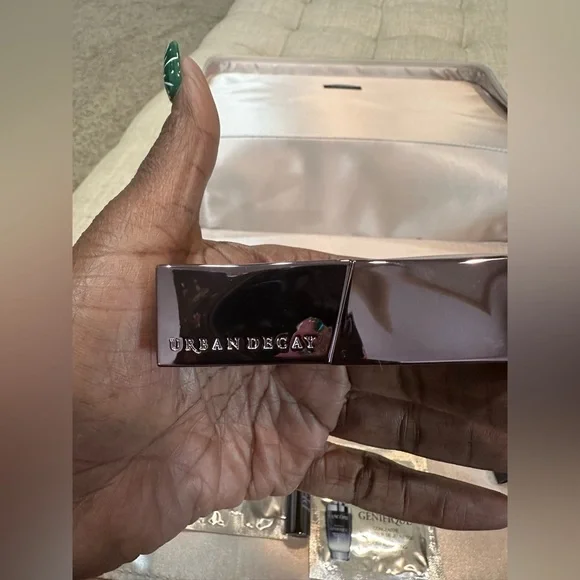 Lancôme & Urban Decay Beauty Bundle - W/Full-Size Items & Limited Edition Case - Picture 7 of 14